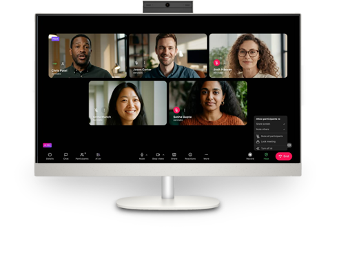 Equipe de desenvolvedores em videoconferência