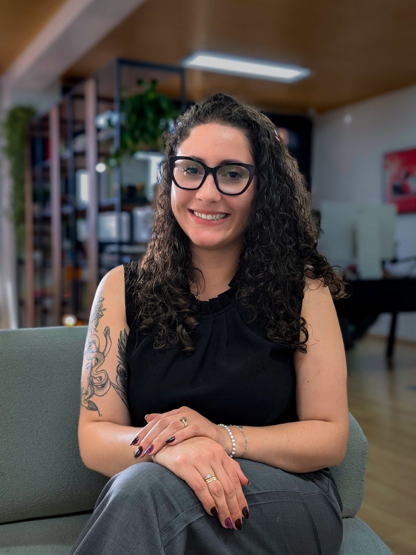 Portrait of Lírian Nunes, Financial Analyst at PureCode IT